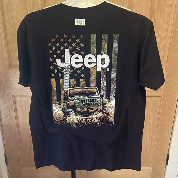 Jeep Classic Black Short Sleeve Tee - Picture 3 of 5